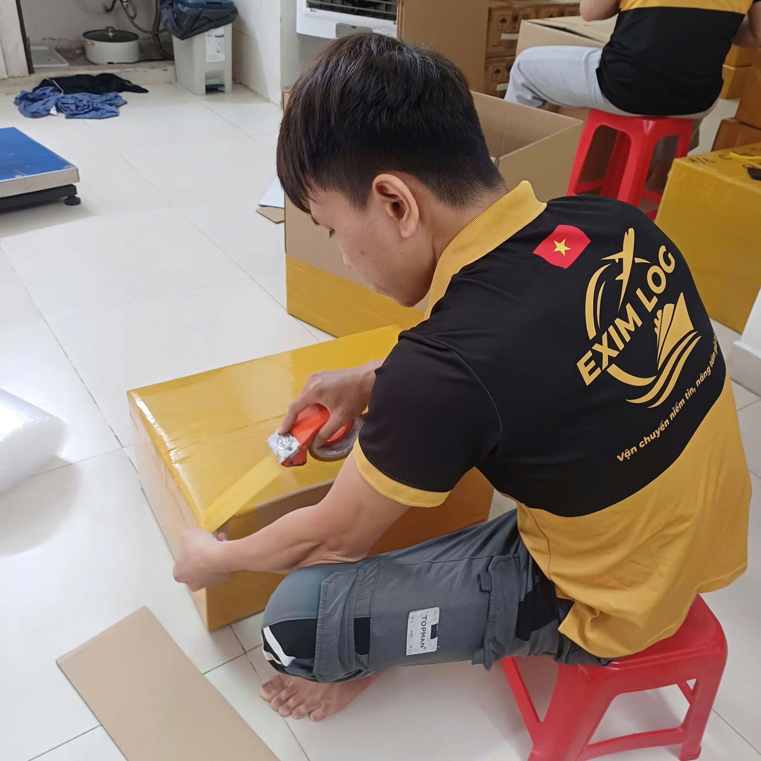 Dịch vụ nào hợp lý?